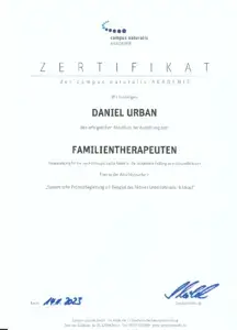 Zertifikat Familientherapeut – Daniel Urban, Heilpraktiker für Psychotherapie und systemischer Familientherapeut und Paartherapeut in München Schwabing